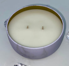 Load image into Gallery viewer, Pretty Bish 8oz Candle